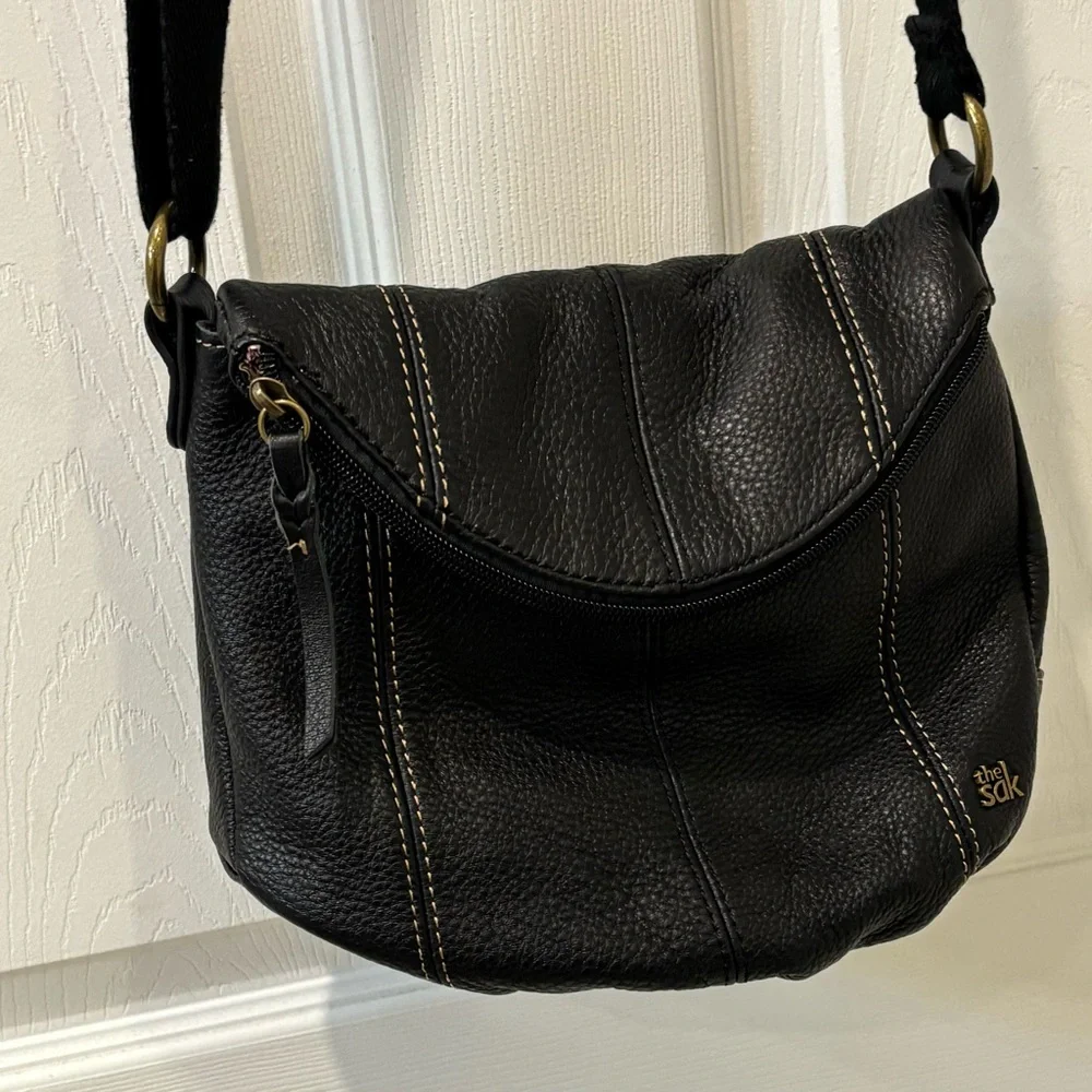 The Sak Y2K Black Leather‎ Crossbody Bag